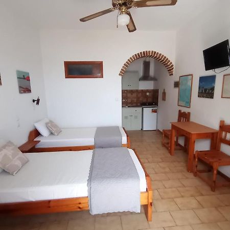 Villa Fourtuna Apartment Agios Ioannis Peristerion Екстериор снимка