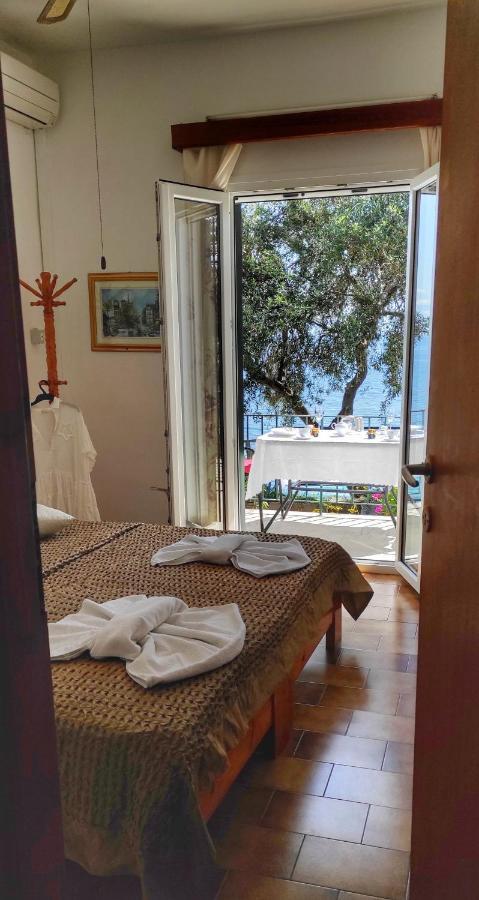 Villa Fourtuna Apartment Agios Ioannis Peristerion Екстериор снимка