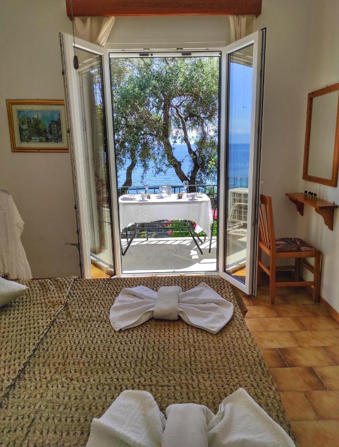 Villa Fourtuna Apartment Agios Ioannis Peristerion Екстериор снимка
