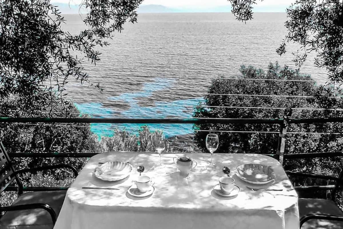 Villa Fourtuna Apartment Agios Ioannis Peristerion Екстериор снимка